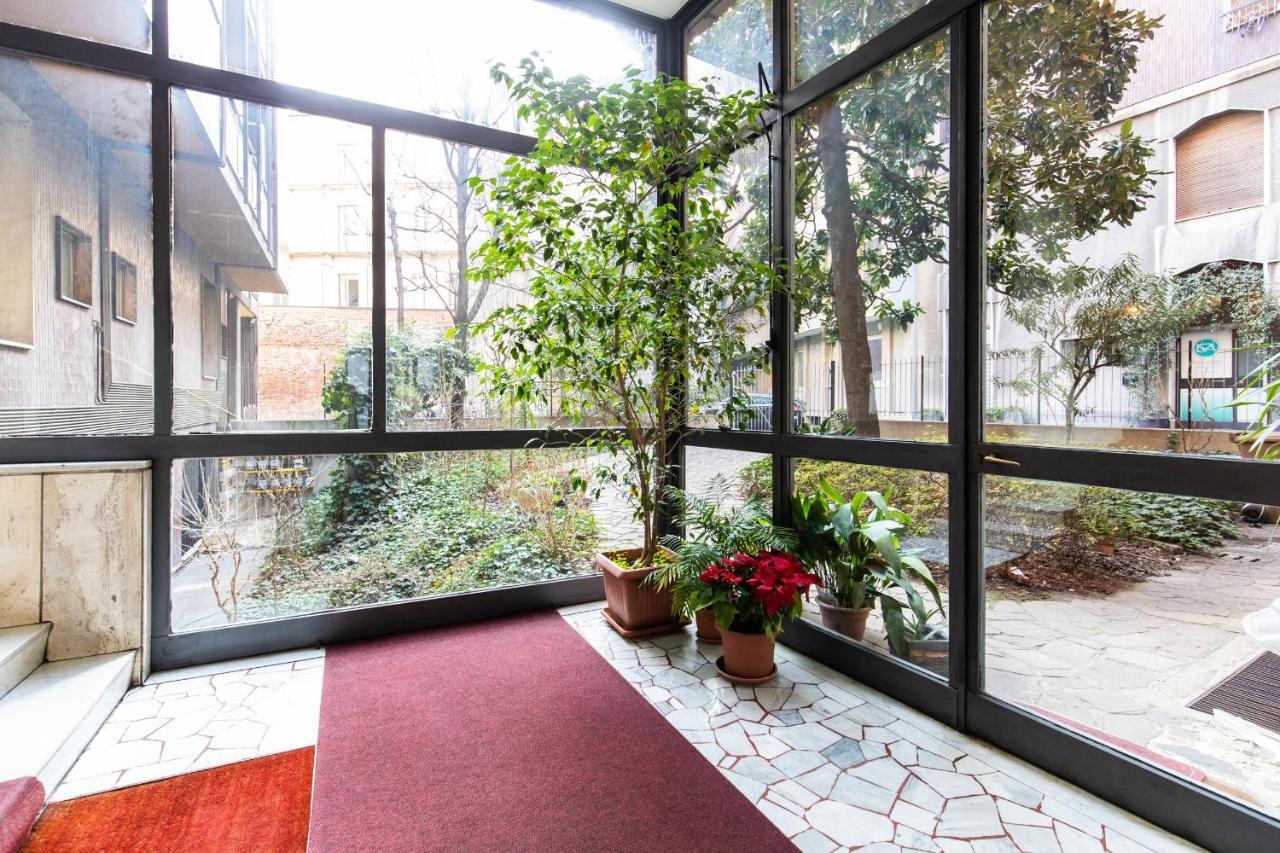 Duomo Apartament Apartment Milan Luaran gambar